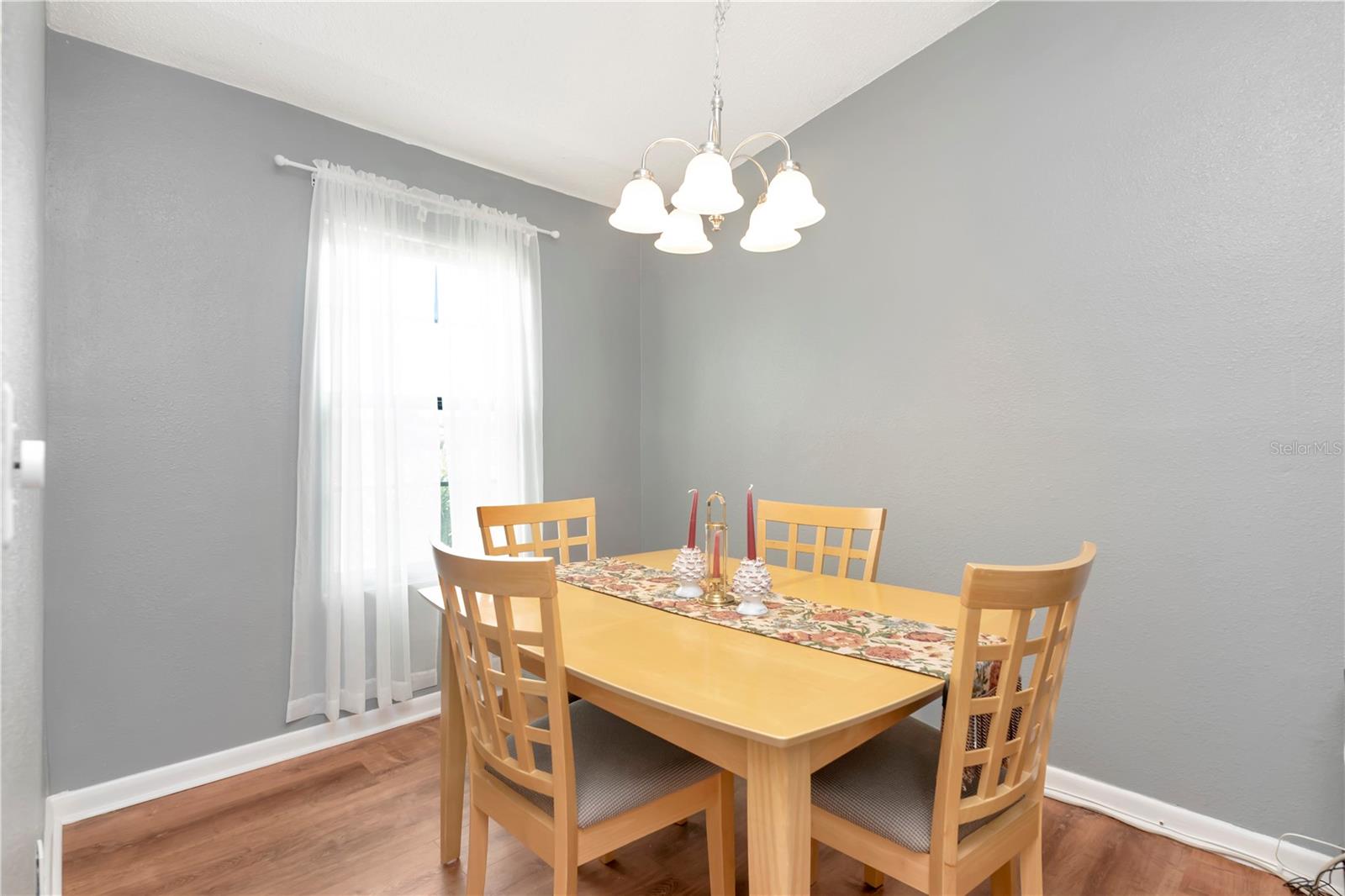 CARROLL OAKS - Residential