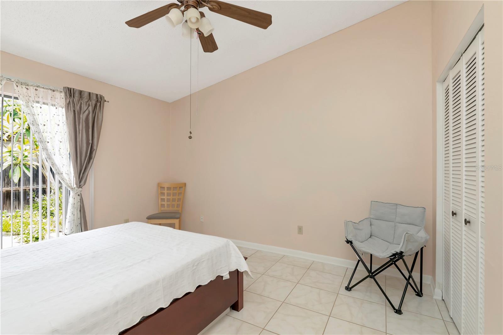 CARROLL OAKS - Residential