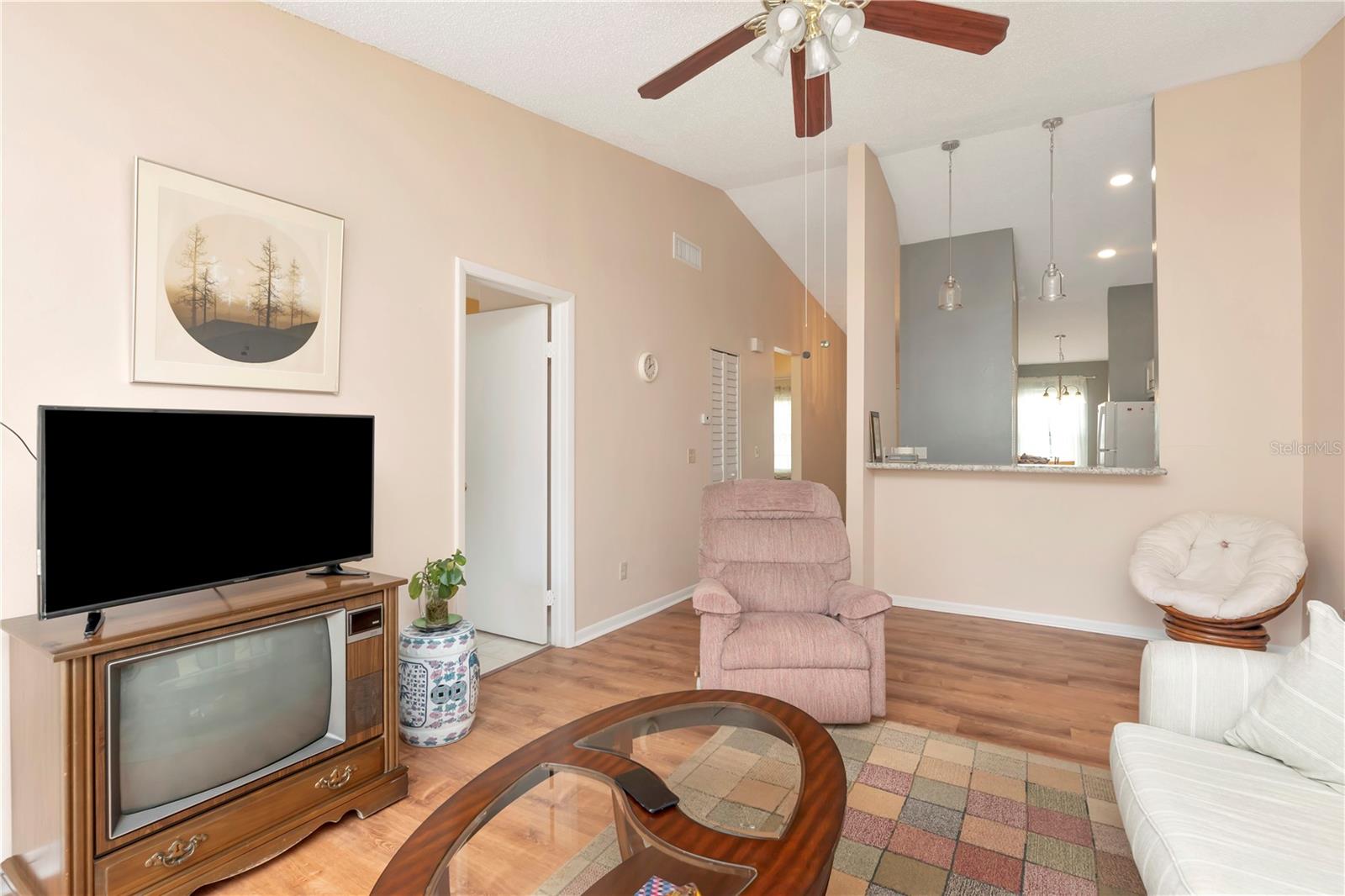 CARROLL OAKS - Residential