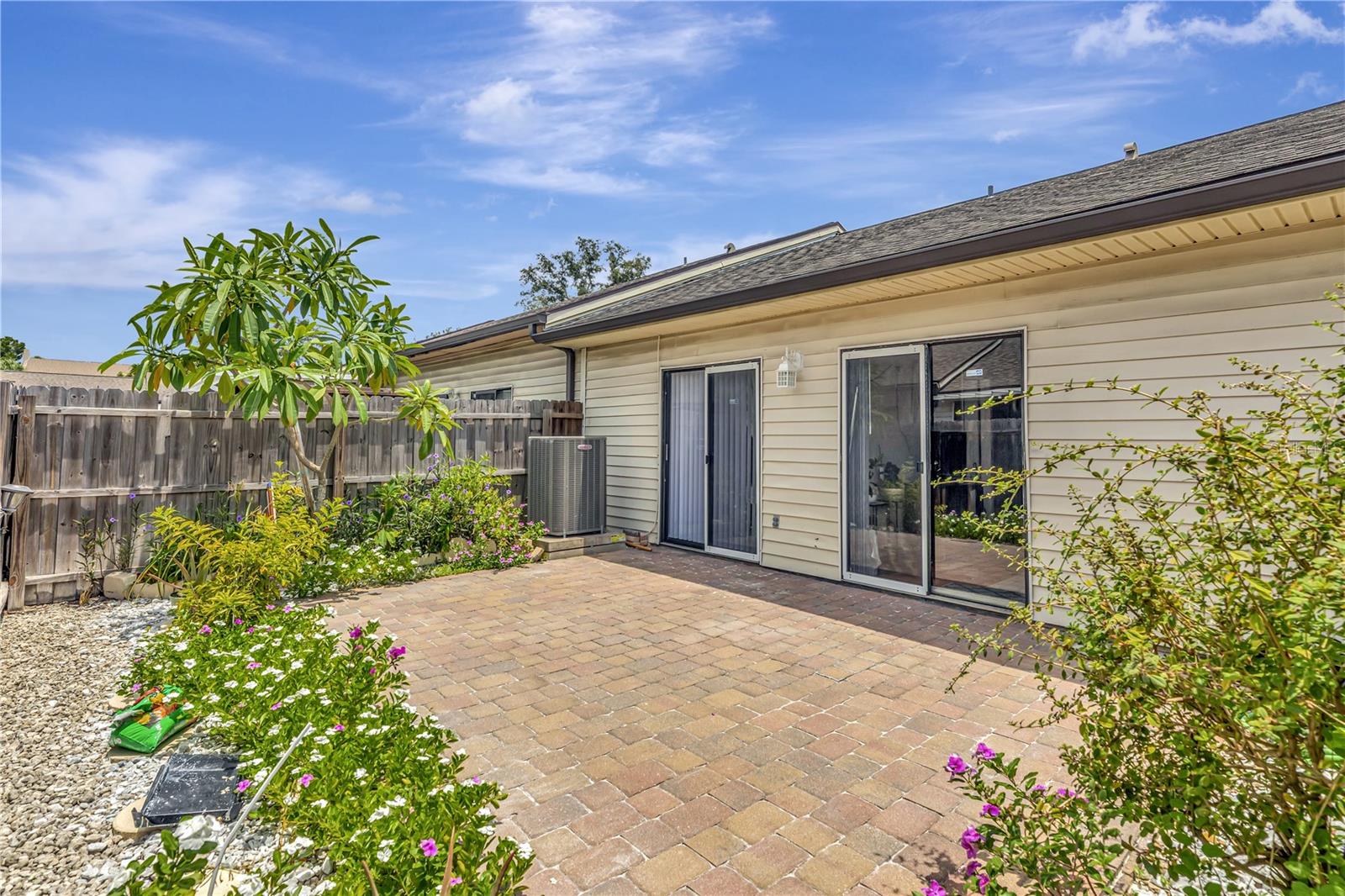 CARROLL OAKS - Residential