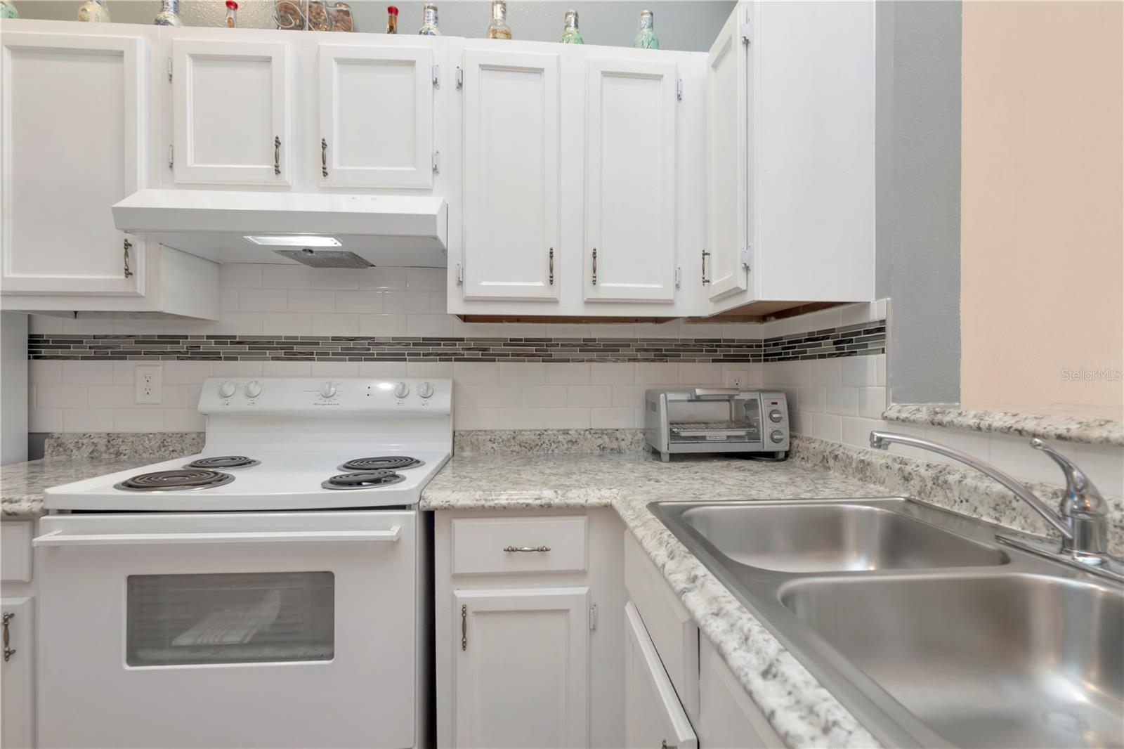 CARROLL OAKS - Residential