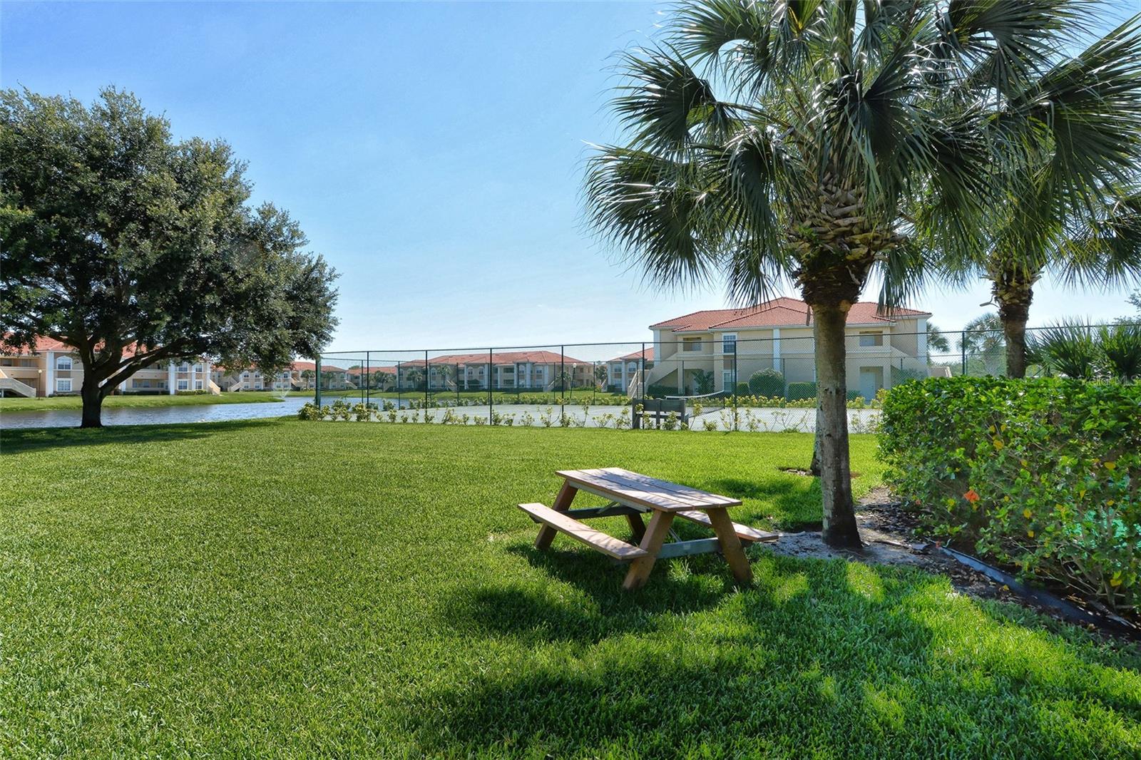 VILLAGIO - Residential