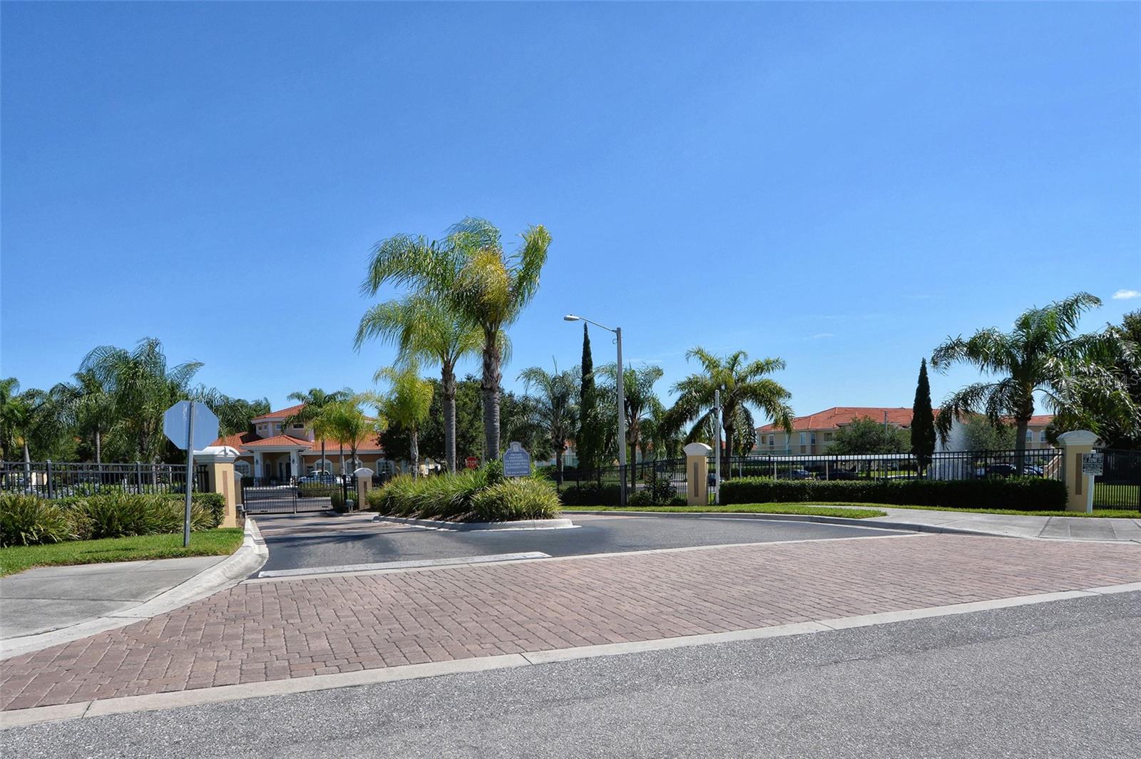 VILLAGIO - Residential