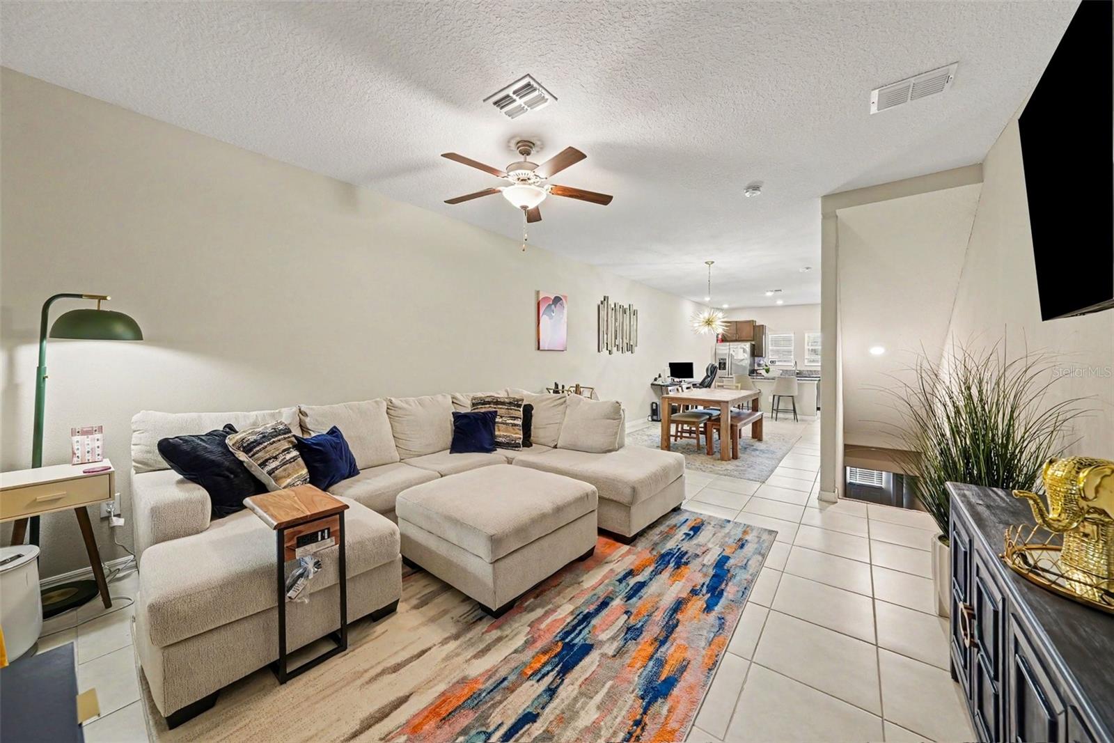 PALM RIVER TWNHMS PH 2 - Residential