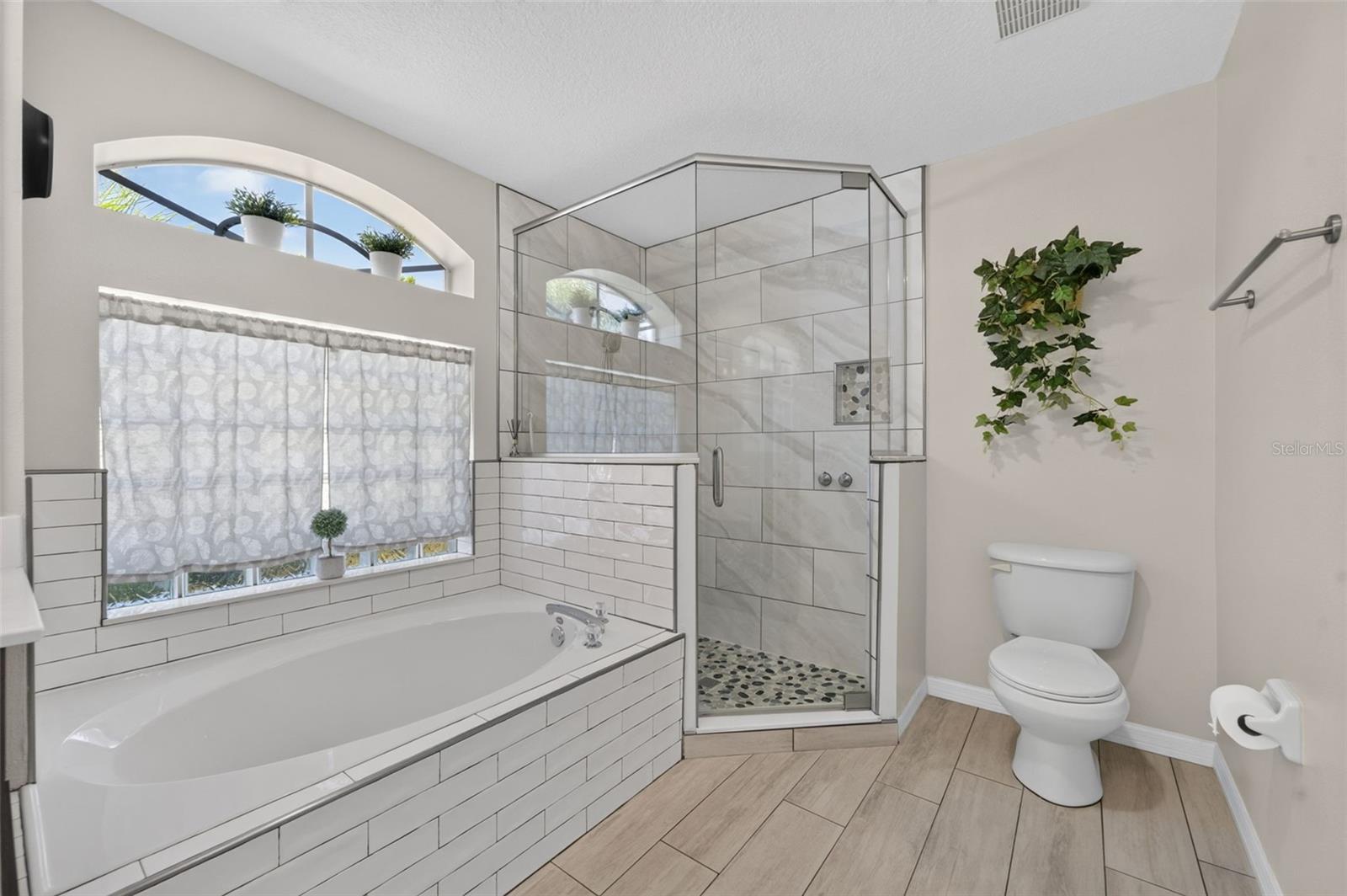 DELTONA LAKES UNIT 44 - Residential