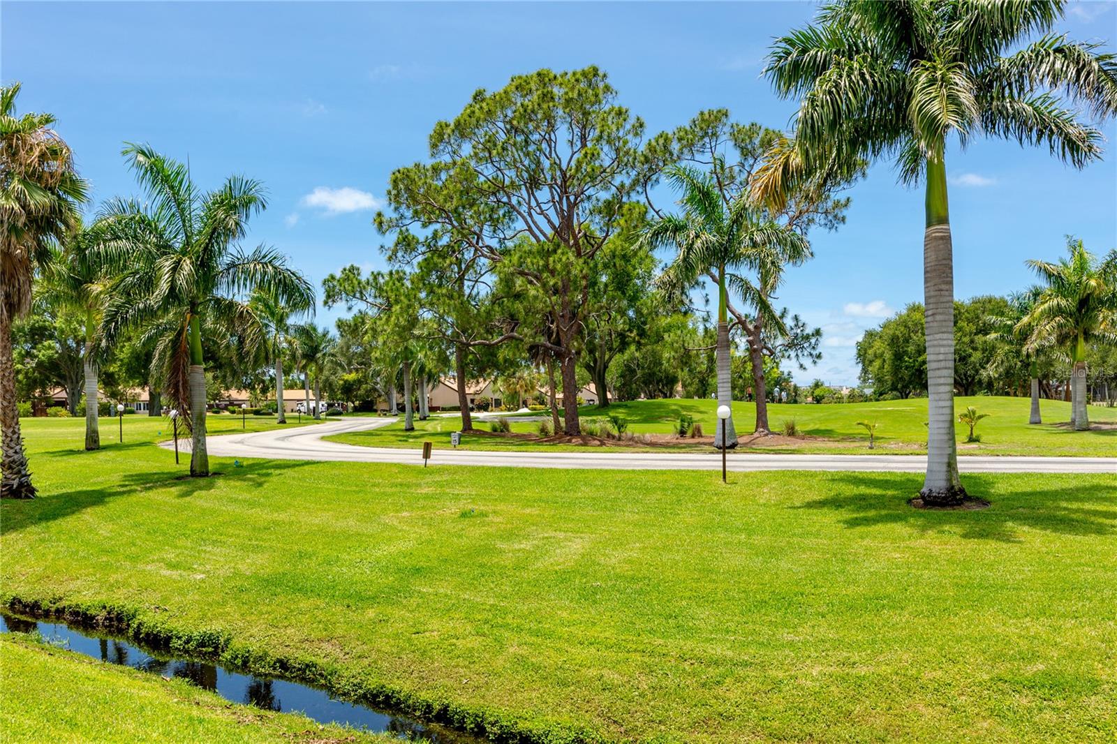 VILLAS DEL VERDE - Residential