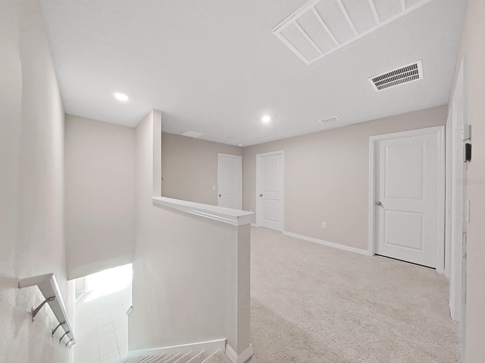 PRESTON OAKS TWNHMS PH 2 - Residential Lease