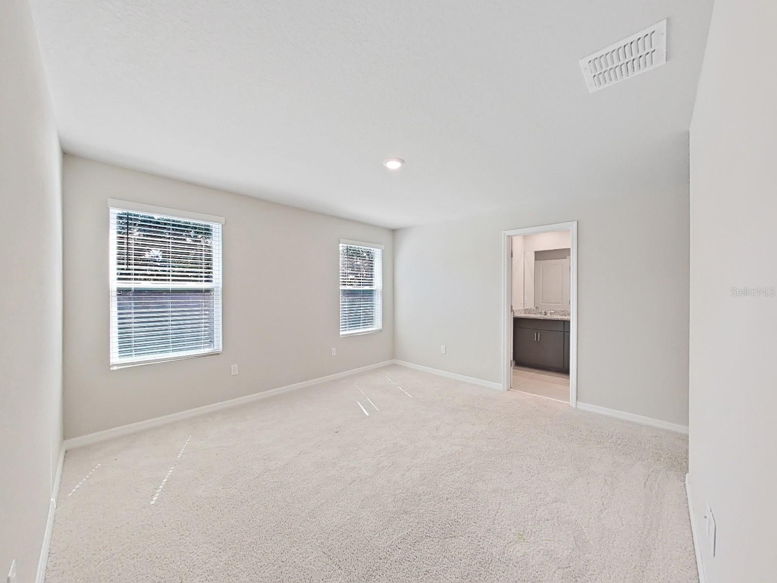 PRESTON OAKS TWNHMS PH 2 - Residential Lease