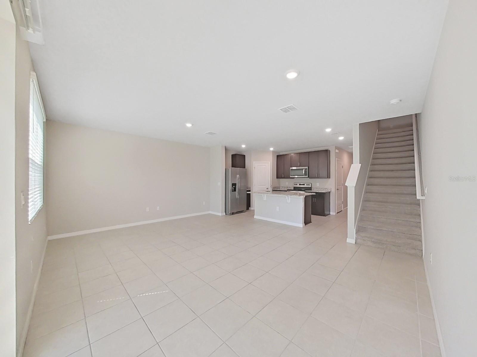 PRESTON OAKS TWNHMS PH 2 - Residential Lease
