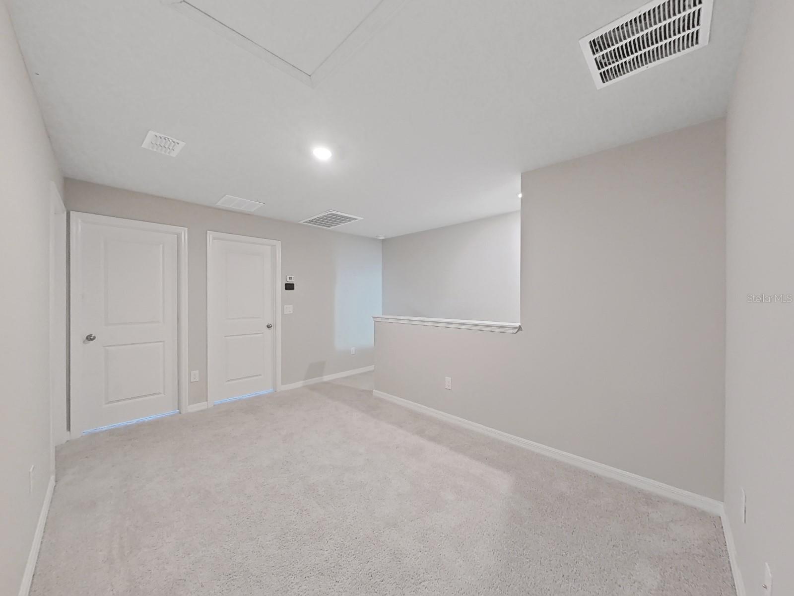 PRESTON OAKS TWNHMS PH 2 - Residential Lease