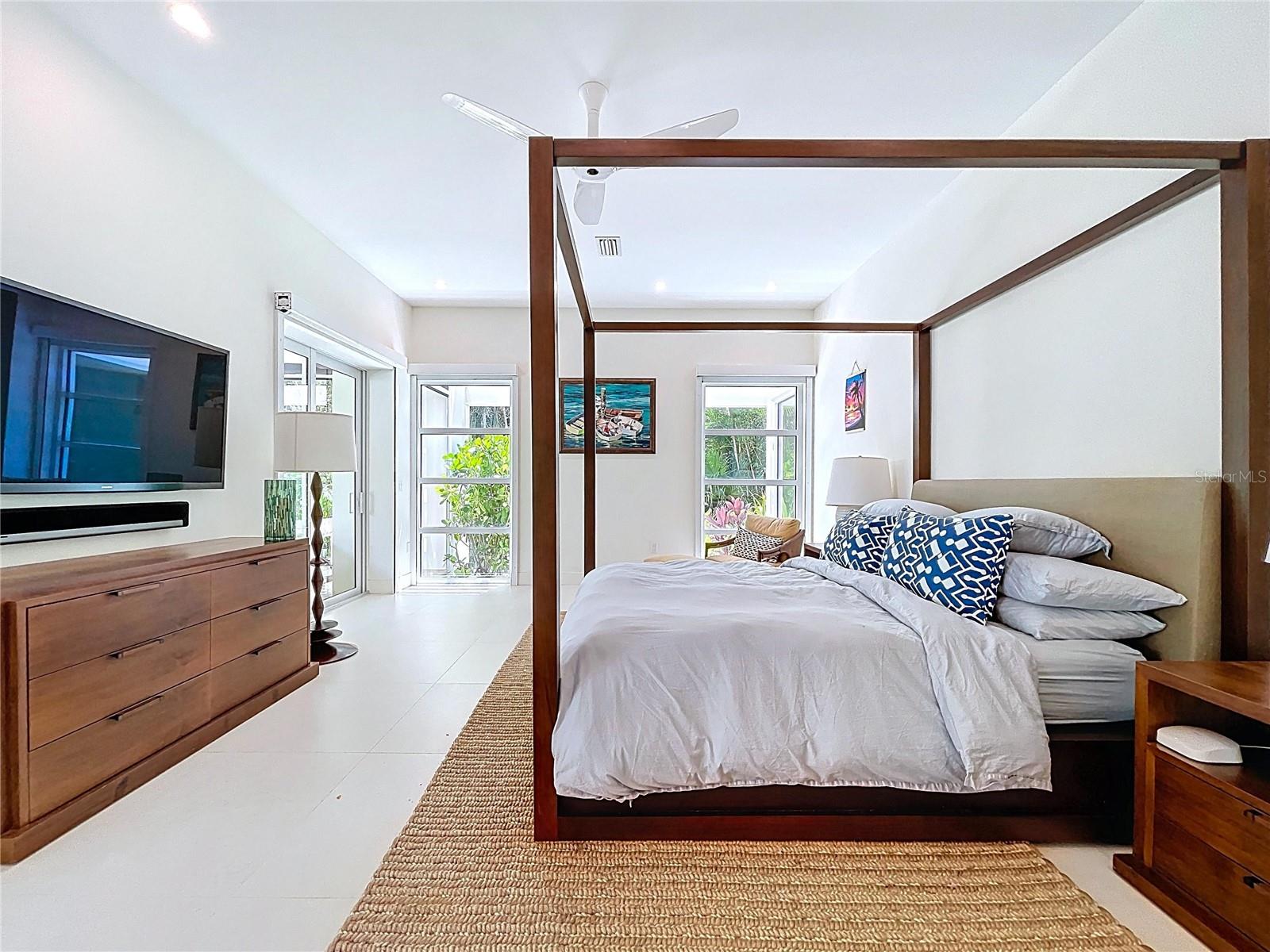 HARBOR ACRES - Residential