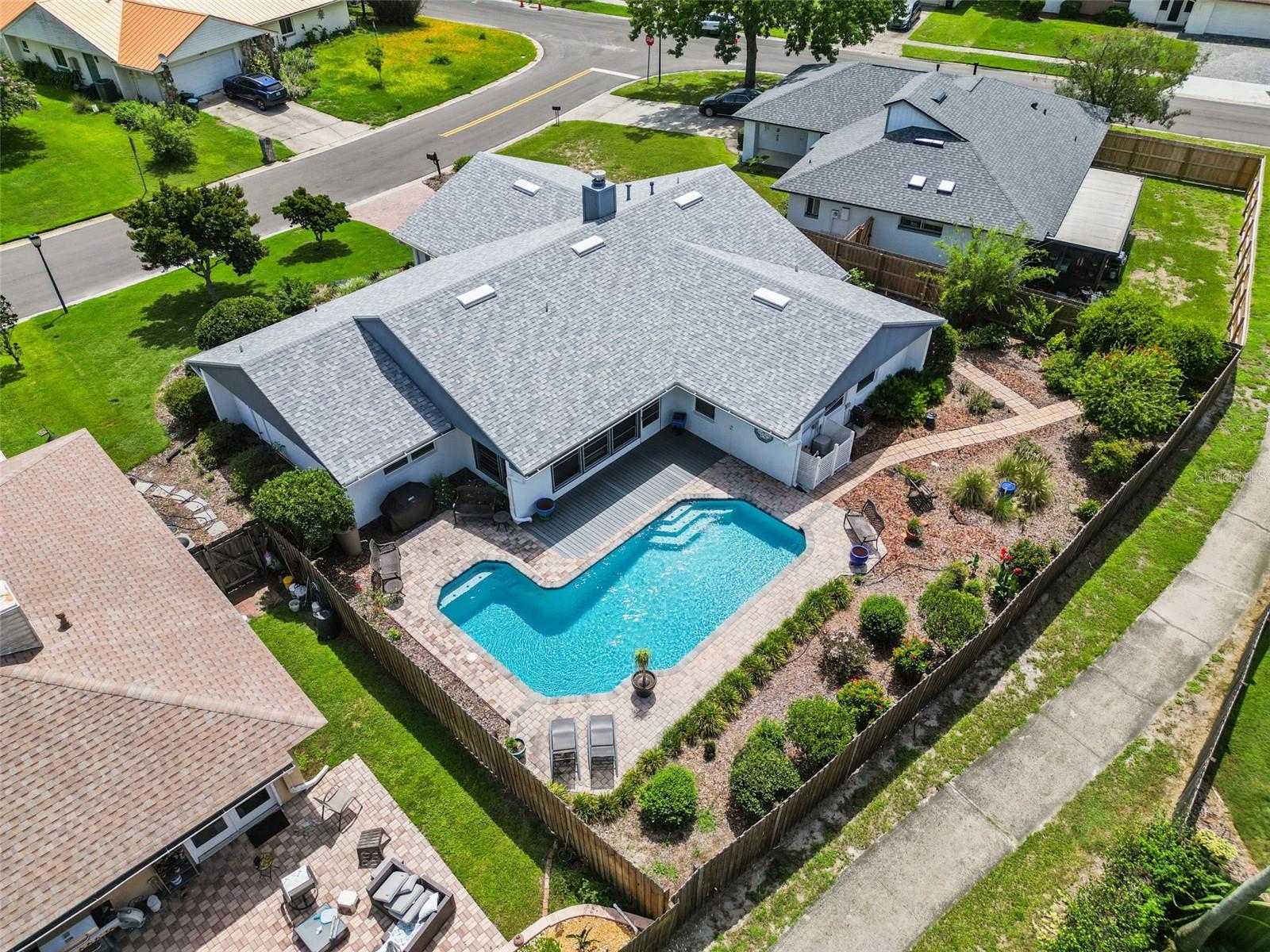 STERLING PARK UNIT 03 - Residential