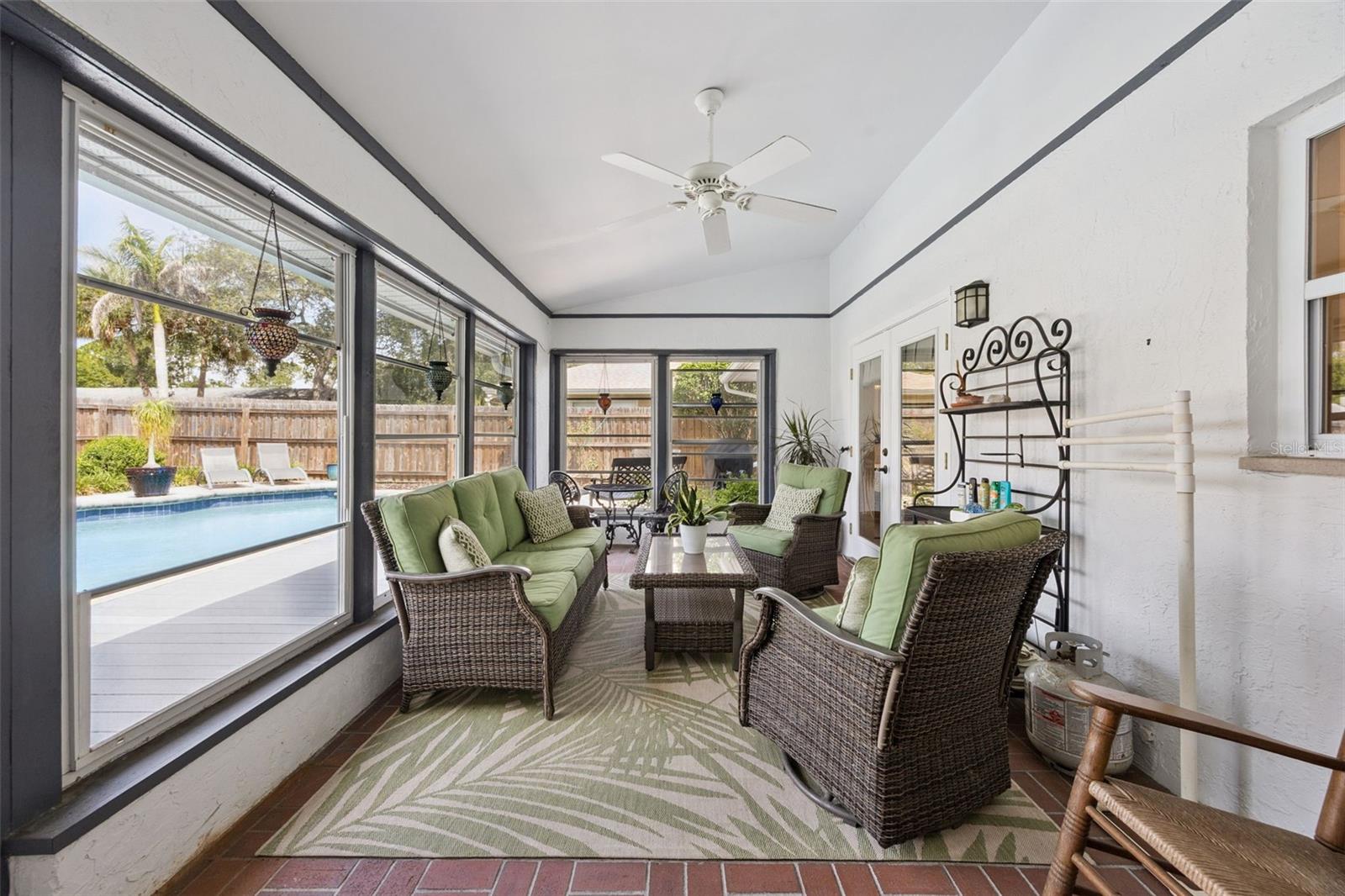 STERLING PARK UNIT 03 - Residential