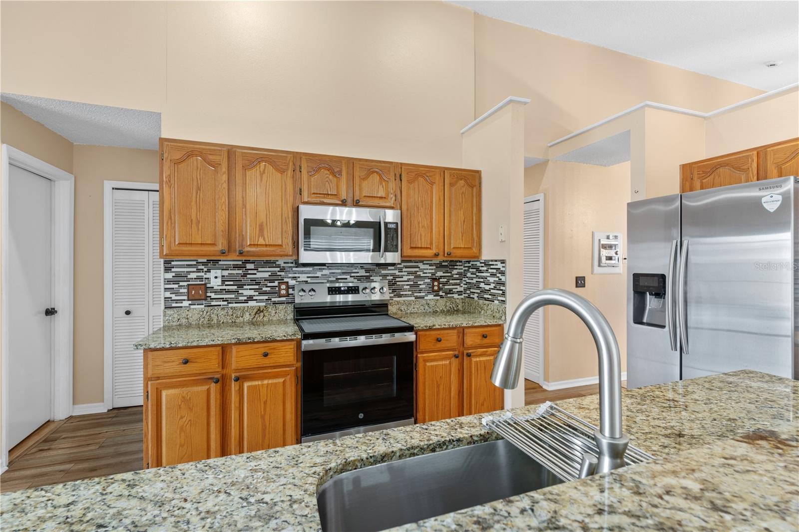 DAVENPORT LAKES PH 1 - Residential