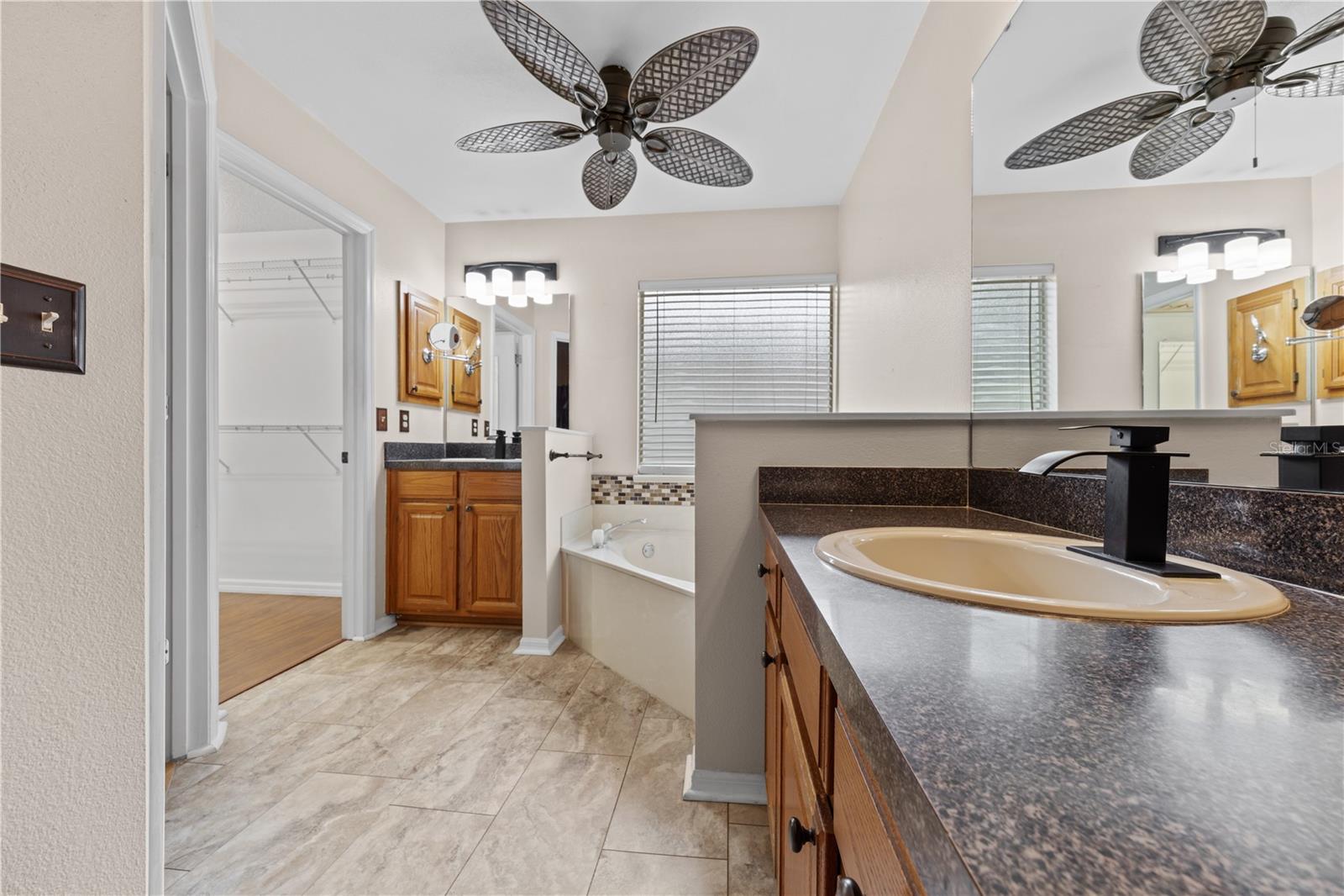 DAVENPORT LAKES PH 1 - Residential