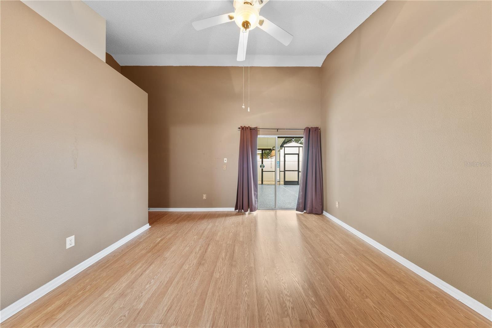 DAVENPORT LAKES PH 1 - Residential