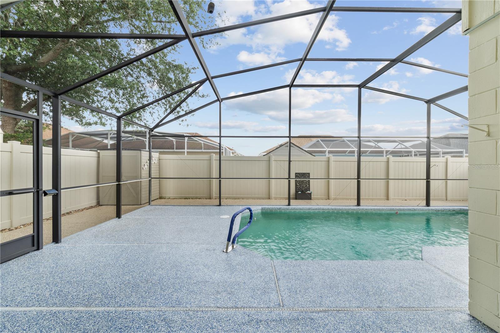 DAVENPORT LAKES PH 1 - Residential