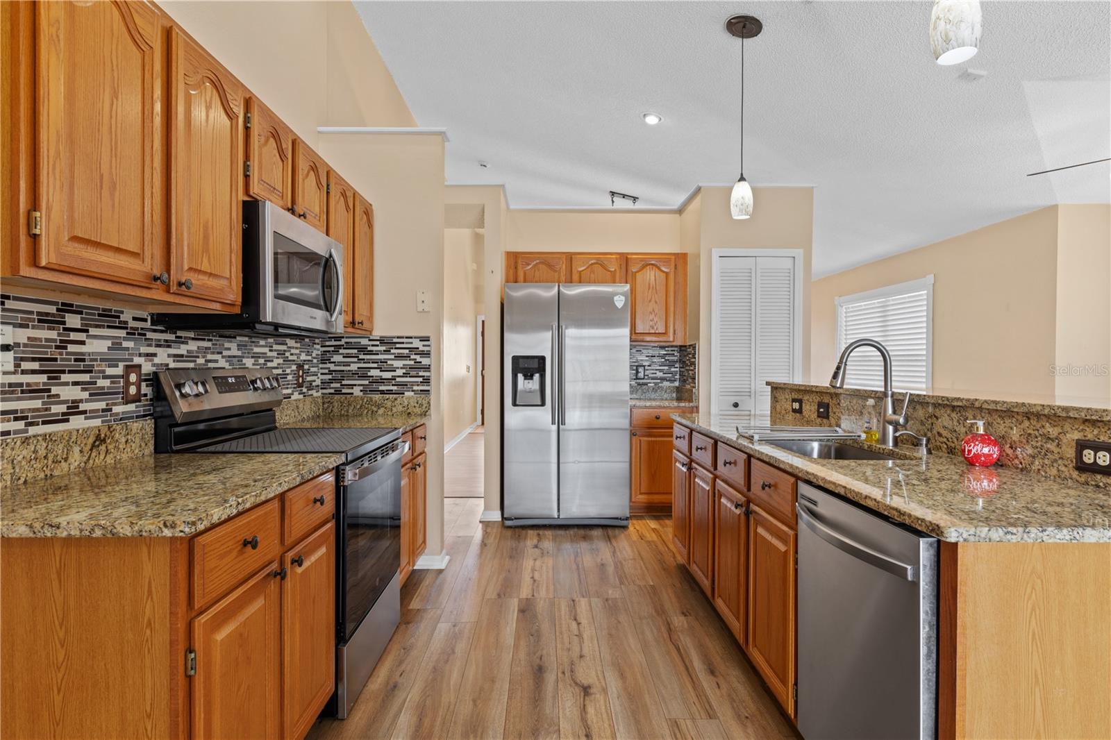 DAVENPORT LAKES PH 1 - Residential