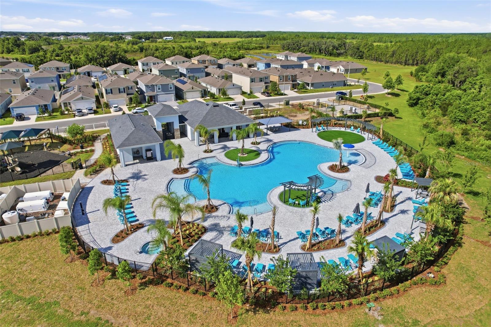 CASCADES PH 1A & 1B - Residential