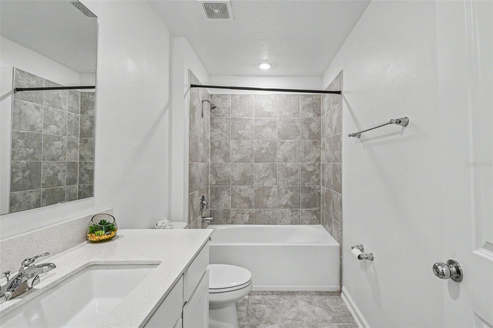CASCADES PH 1A & 1B - Residential