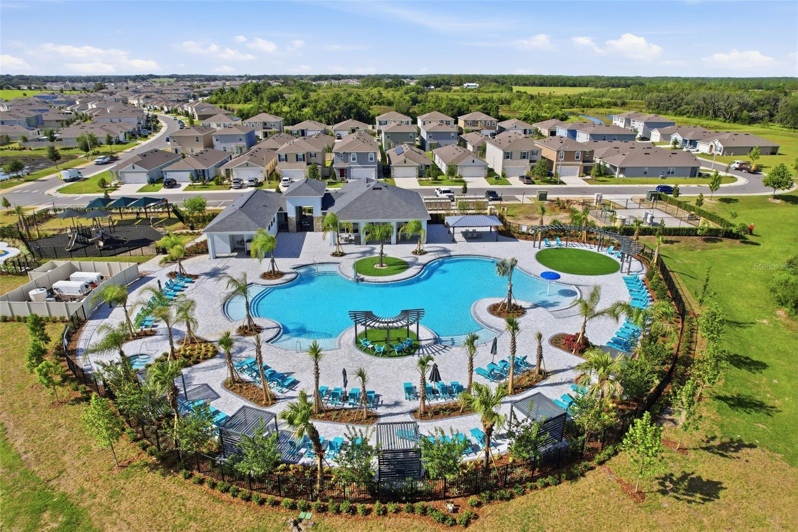 CASCADES PH 1A & 1B - Residential