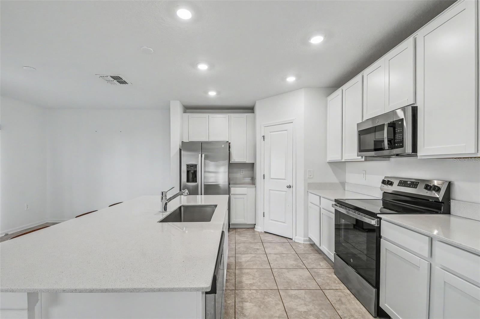 CASCADES PH 1A & 1B - Residential