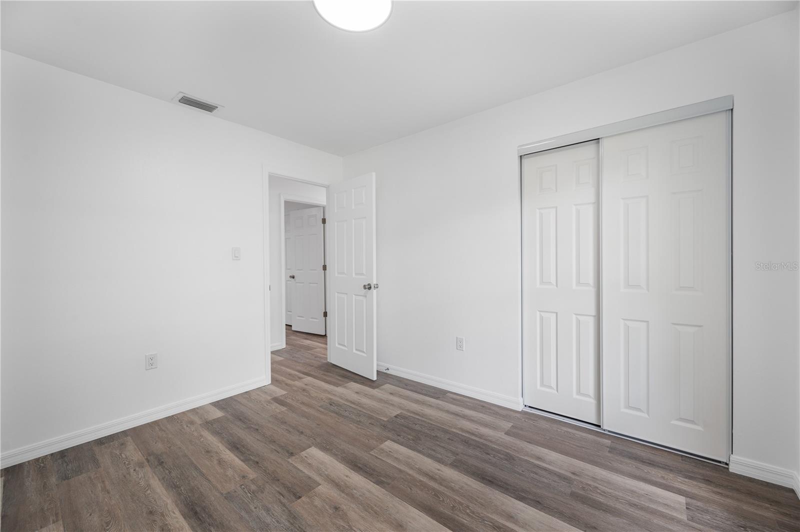 CREWS LAKE ESTATES - Residential