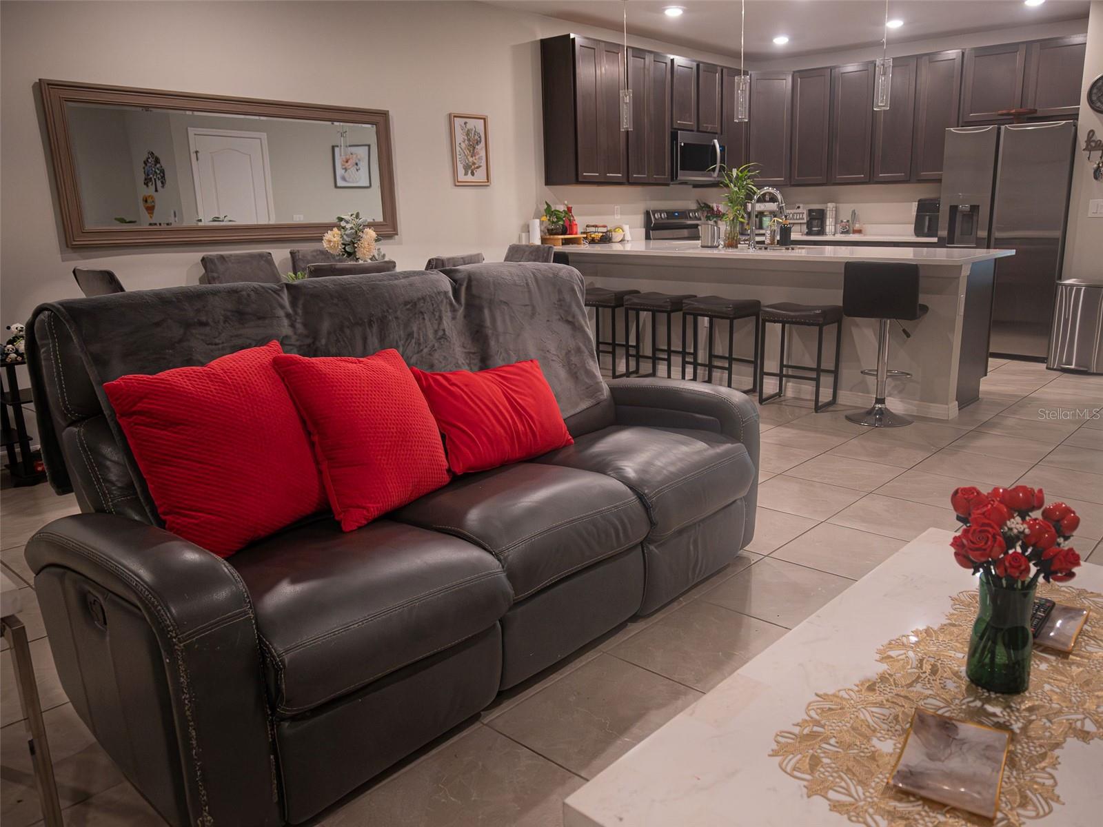 FIESTA KEY PH 2 - Residential