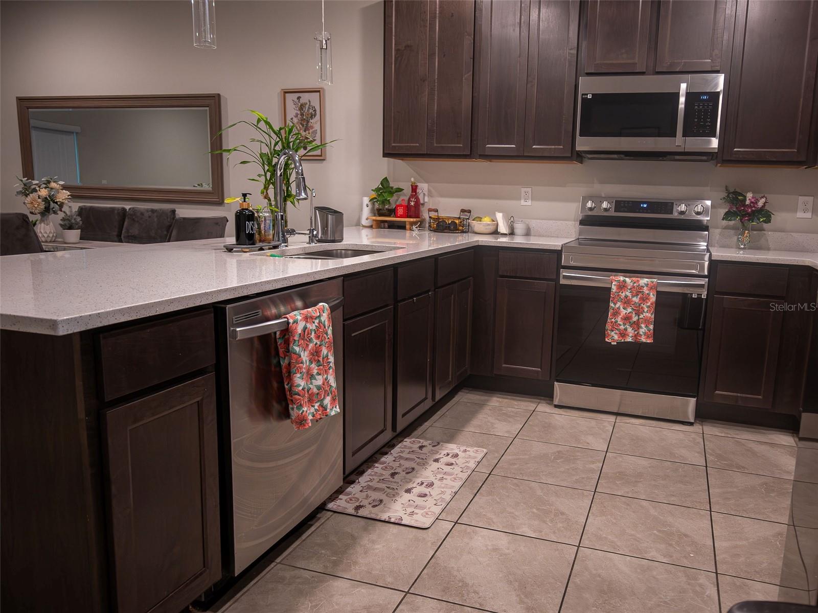 FIESTA KEY PH 2 - Residential