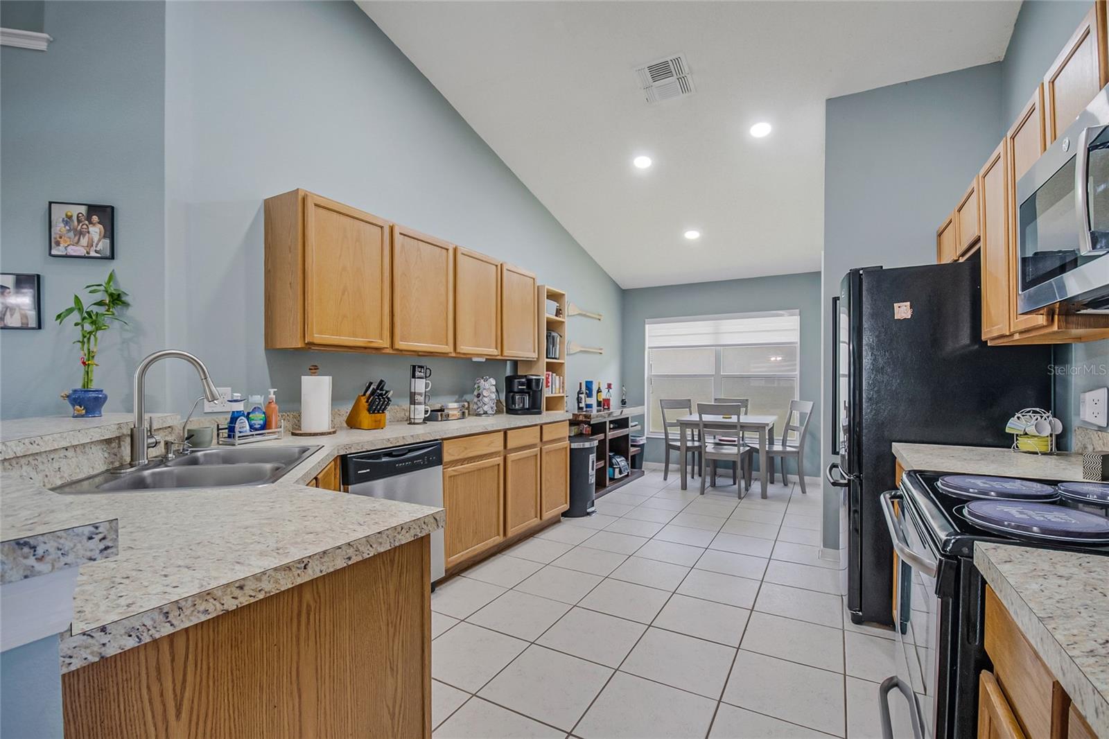 EAGLE POINTE PH 2 - Residential