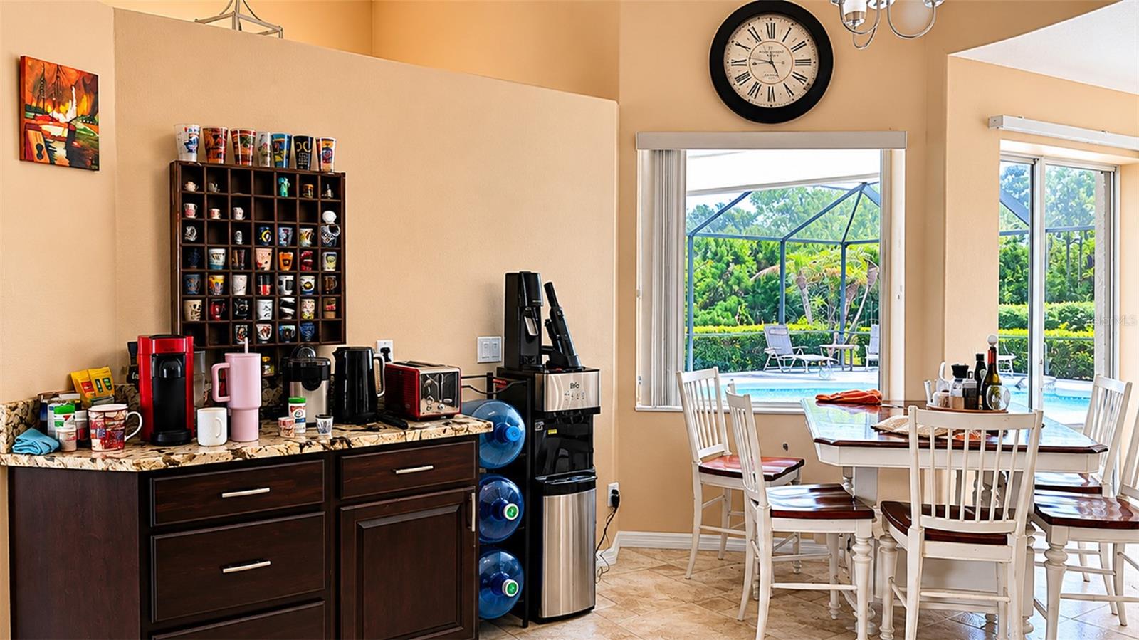 POMELLO CITY CENTRAL UNIT - Residential