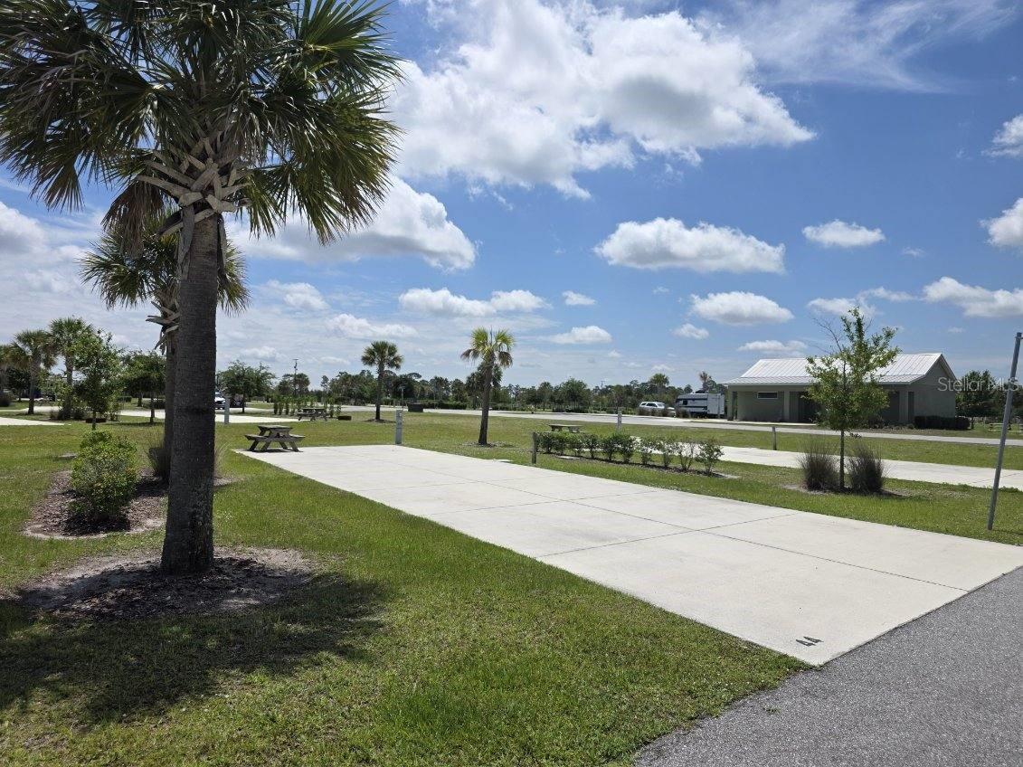 RESORT AT CANOPY OAKS - Land