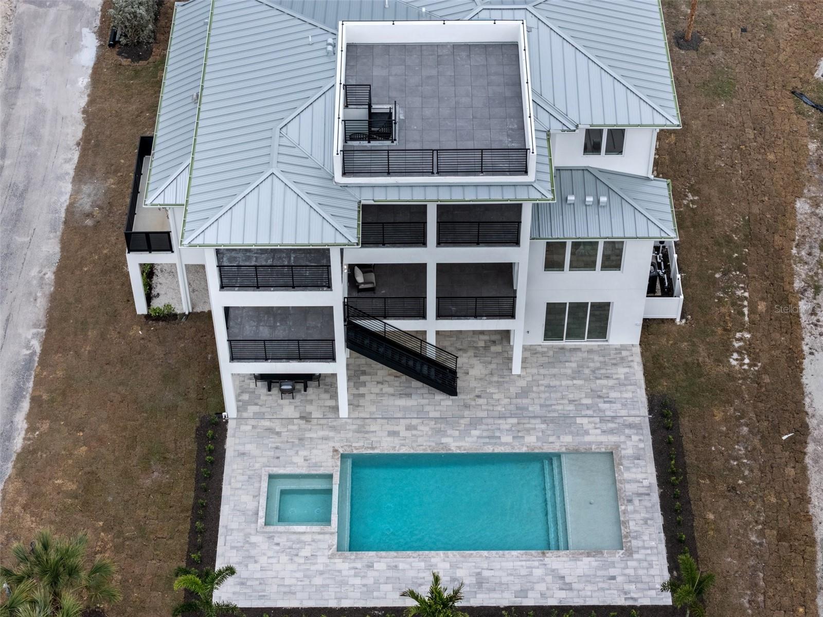 BUTTONWOOD HARBOR - Residential