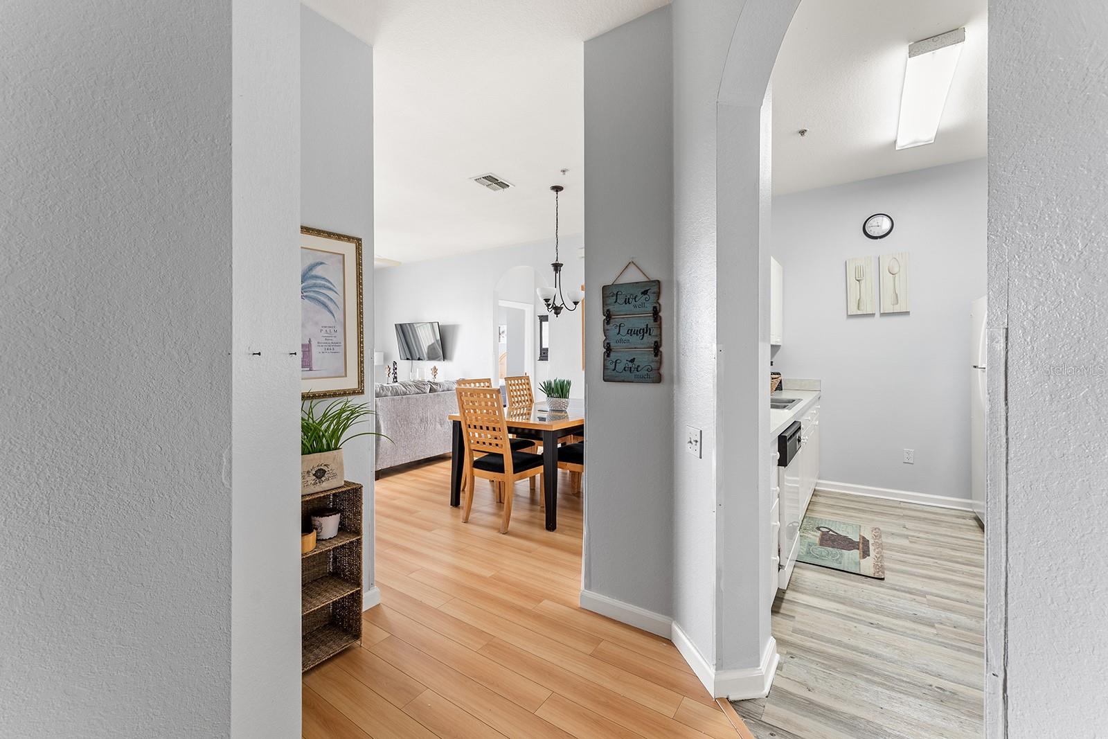 WYNDHAM PALMS CONDO PH 5 - Residential