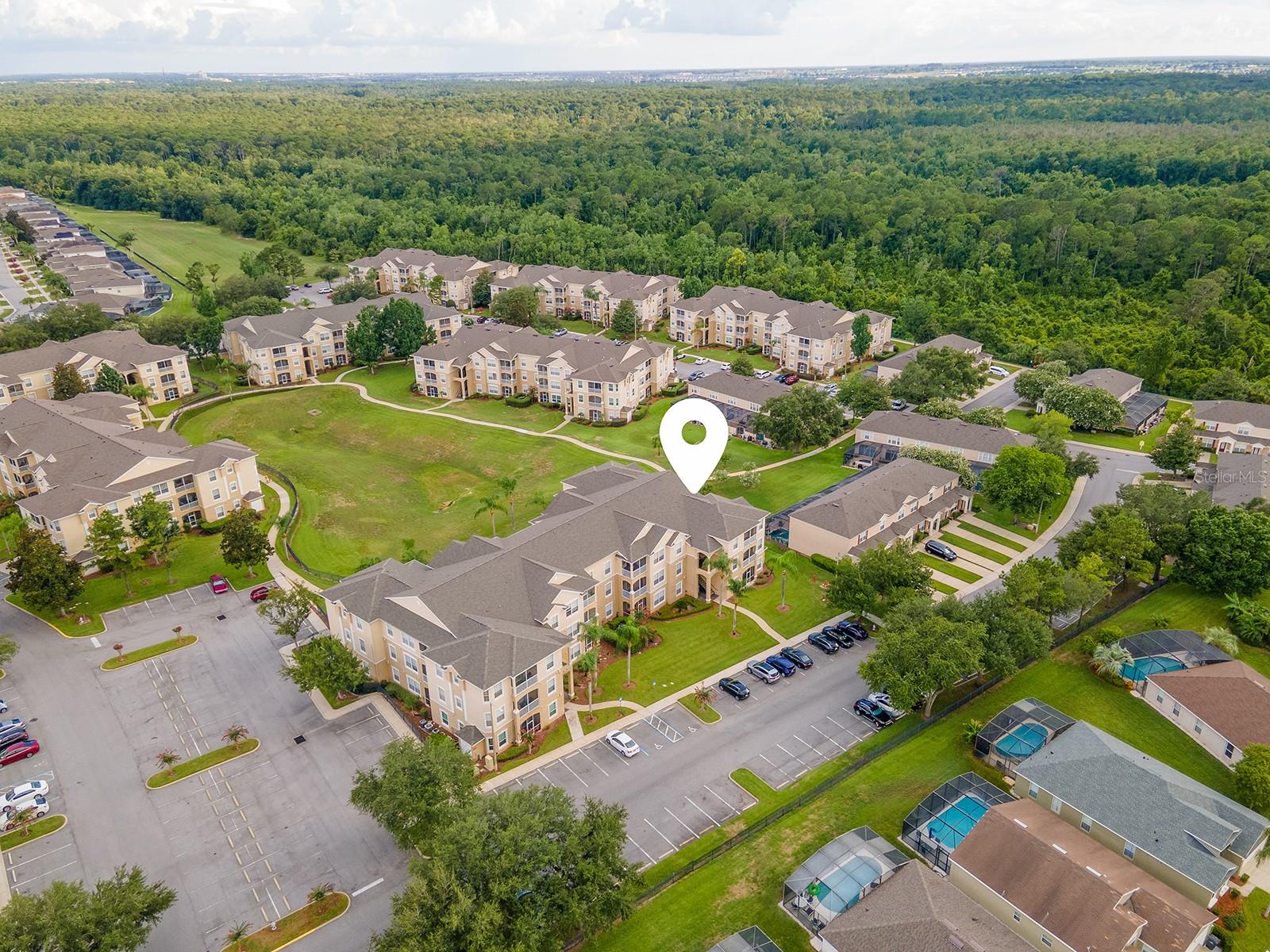 WYNDHAM PALMS CONDO PH 5 - Residential