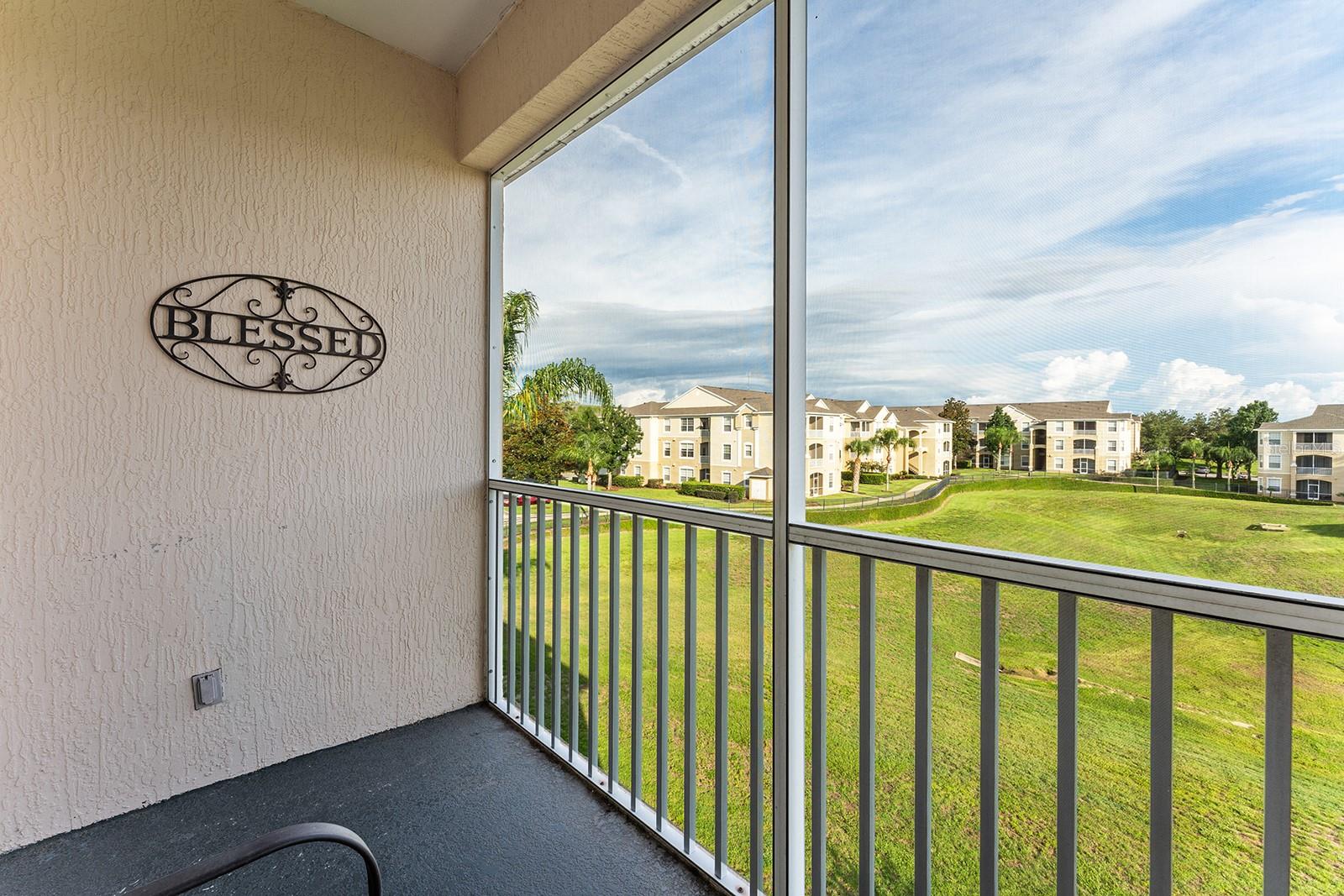 WYNDHAM PALMS CONDO PH 5 - Residential