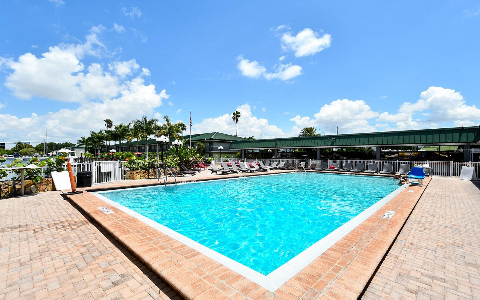 SARASOTA CAY CLUB CONDO - Residential