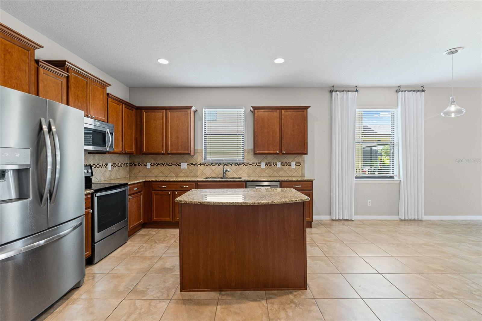 HARRISON RANCH PH IIB - Residential Lease