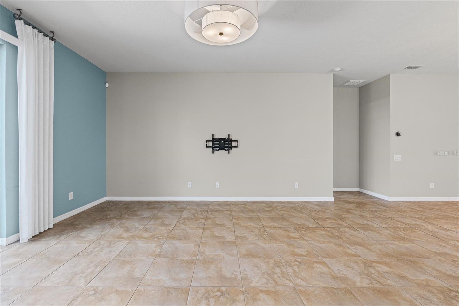 HARRISON RANCH PH IIB - Residential Lease