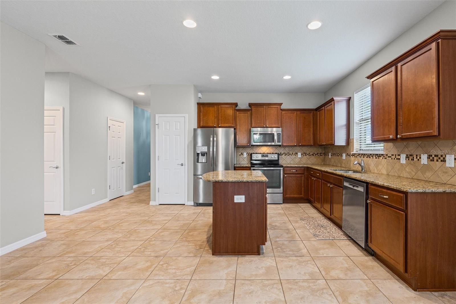 HARRISON RANCH PH IIB - Residential Lease
