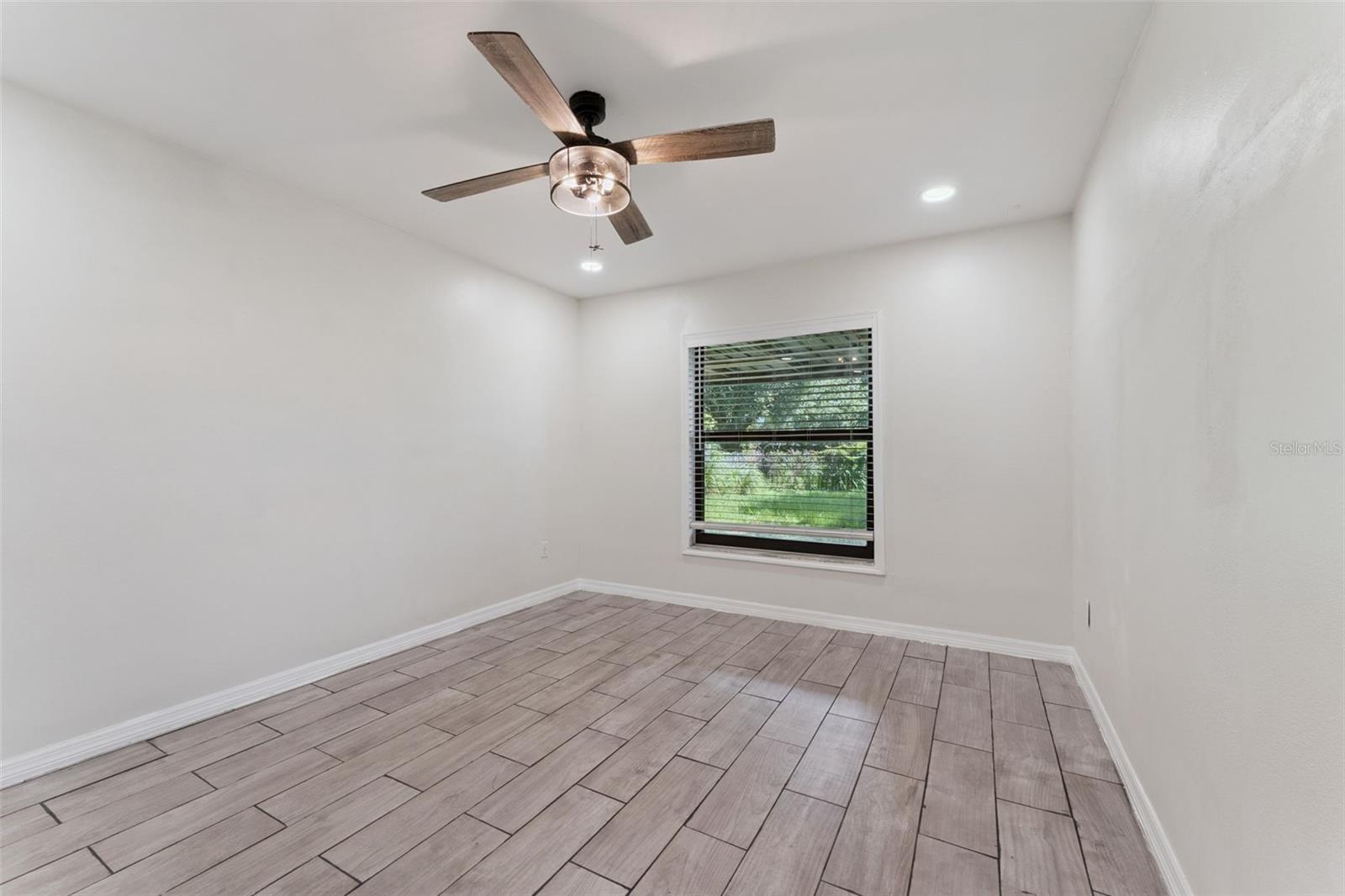 VETERANS CITY UNIT 05 - Residential