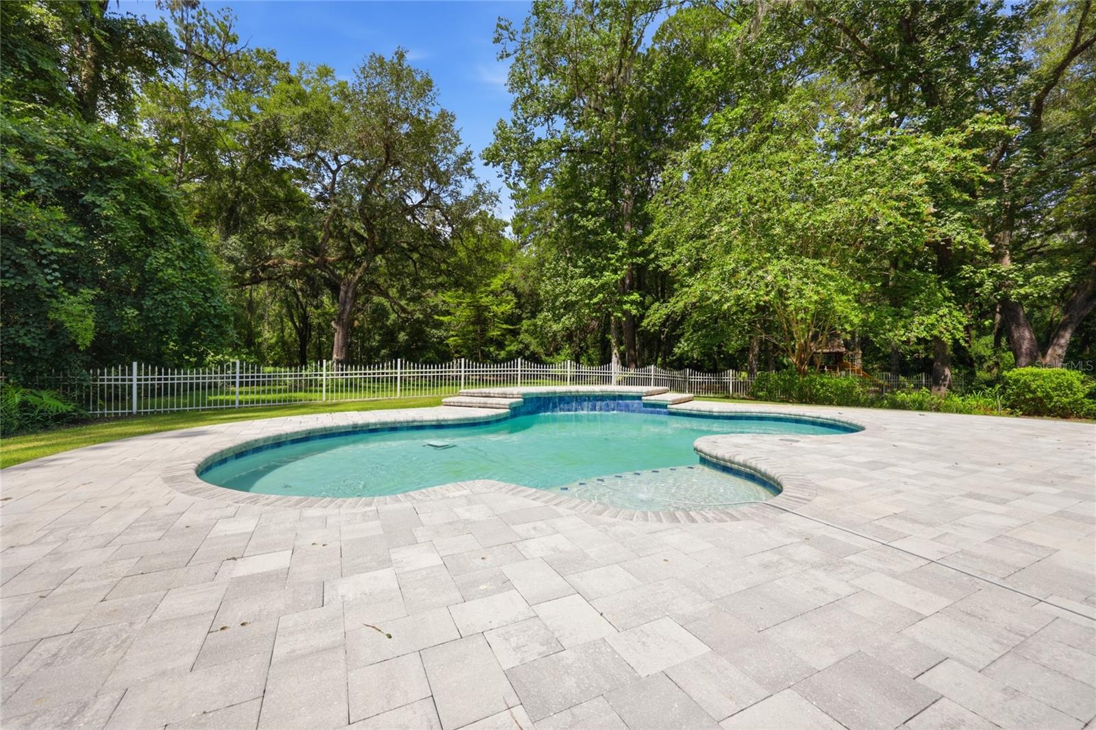 PINE HILL ESTATE ADD 3 - Residential