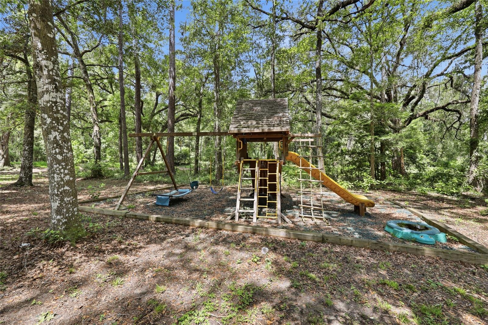 PINE HILL ESTATE ADD 3 - Residential