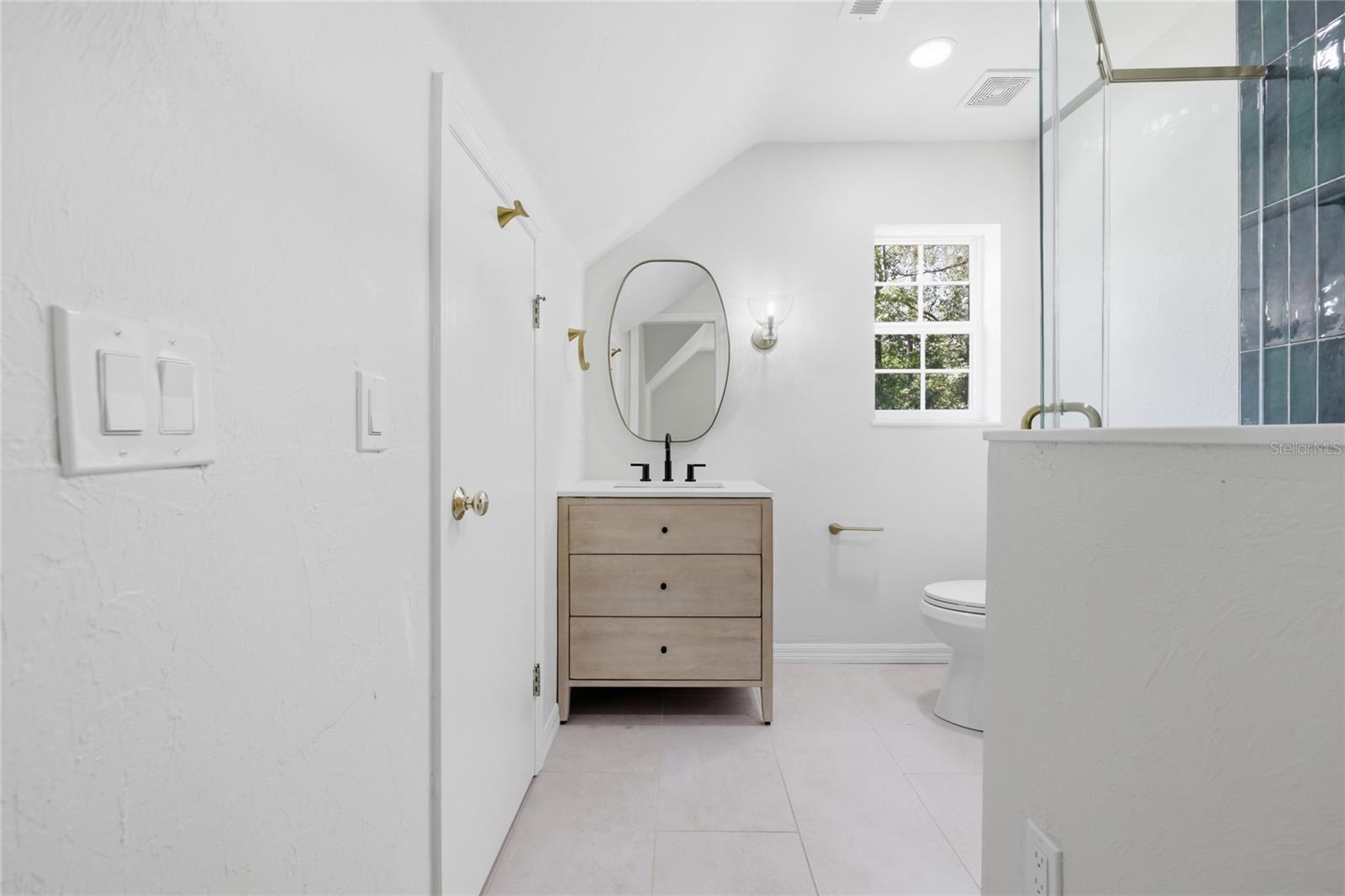 PINE HILL ESTATE ADD 3 - Residential