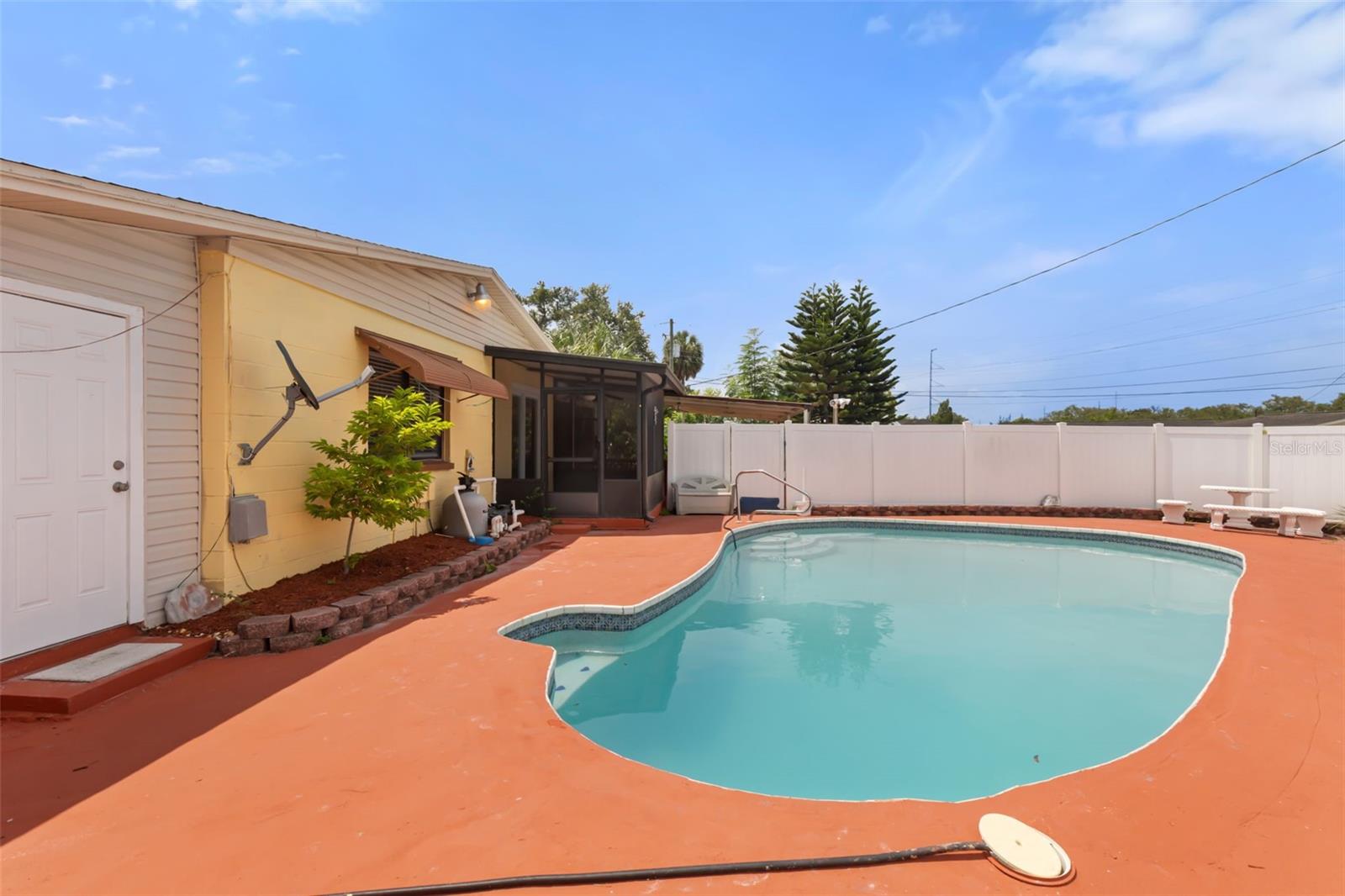 TRI CANAL ESTATES UNIT 1 - Residential
