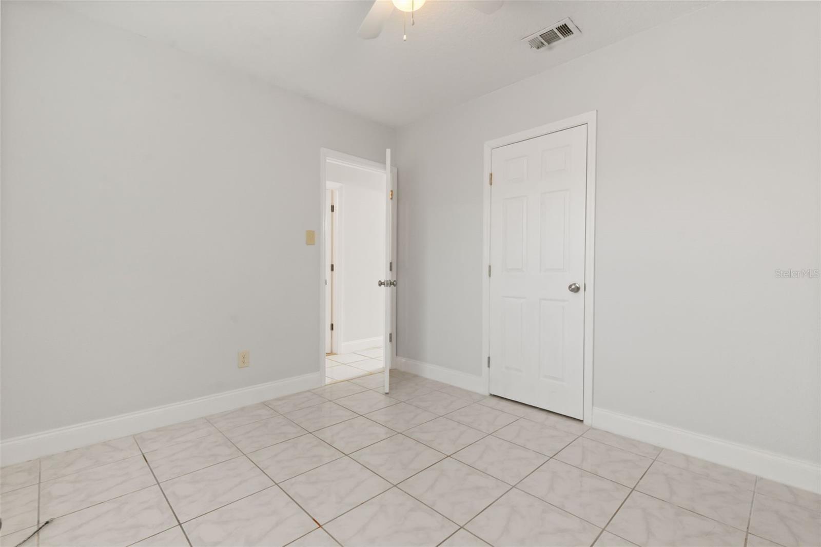 TRI CANAL ESTATES UNIT 1 - Residential