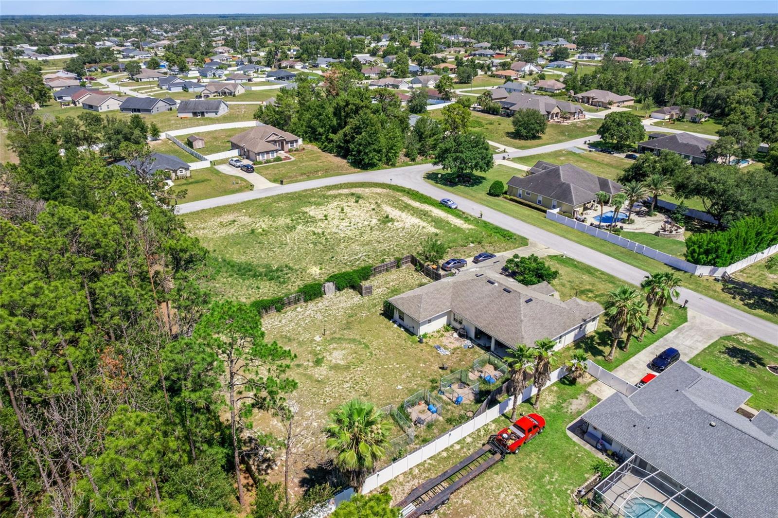 EMERALD POINT - Residential