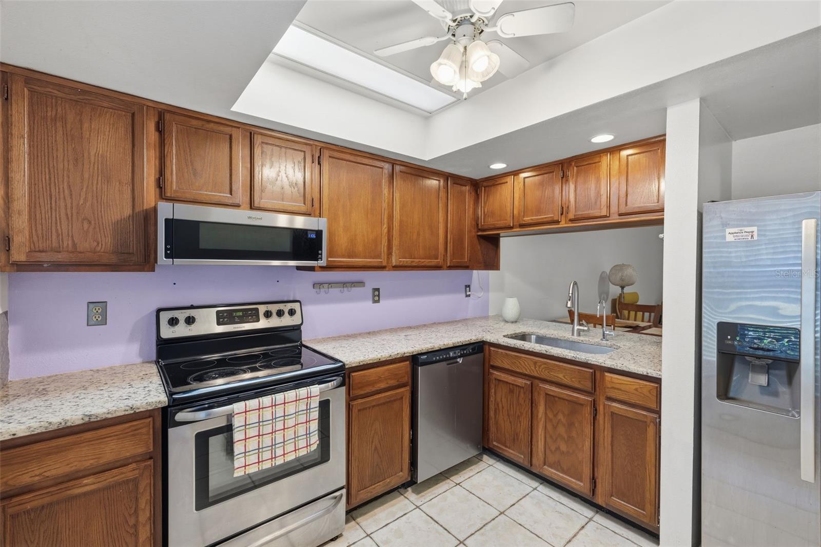 HUNTINGTON BY THE CAMPUS - Residential