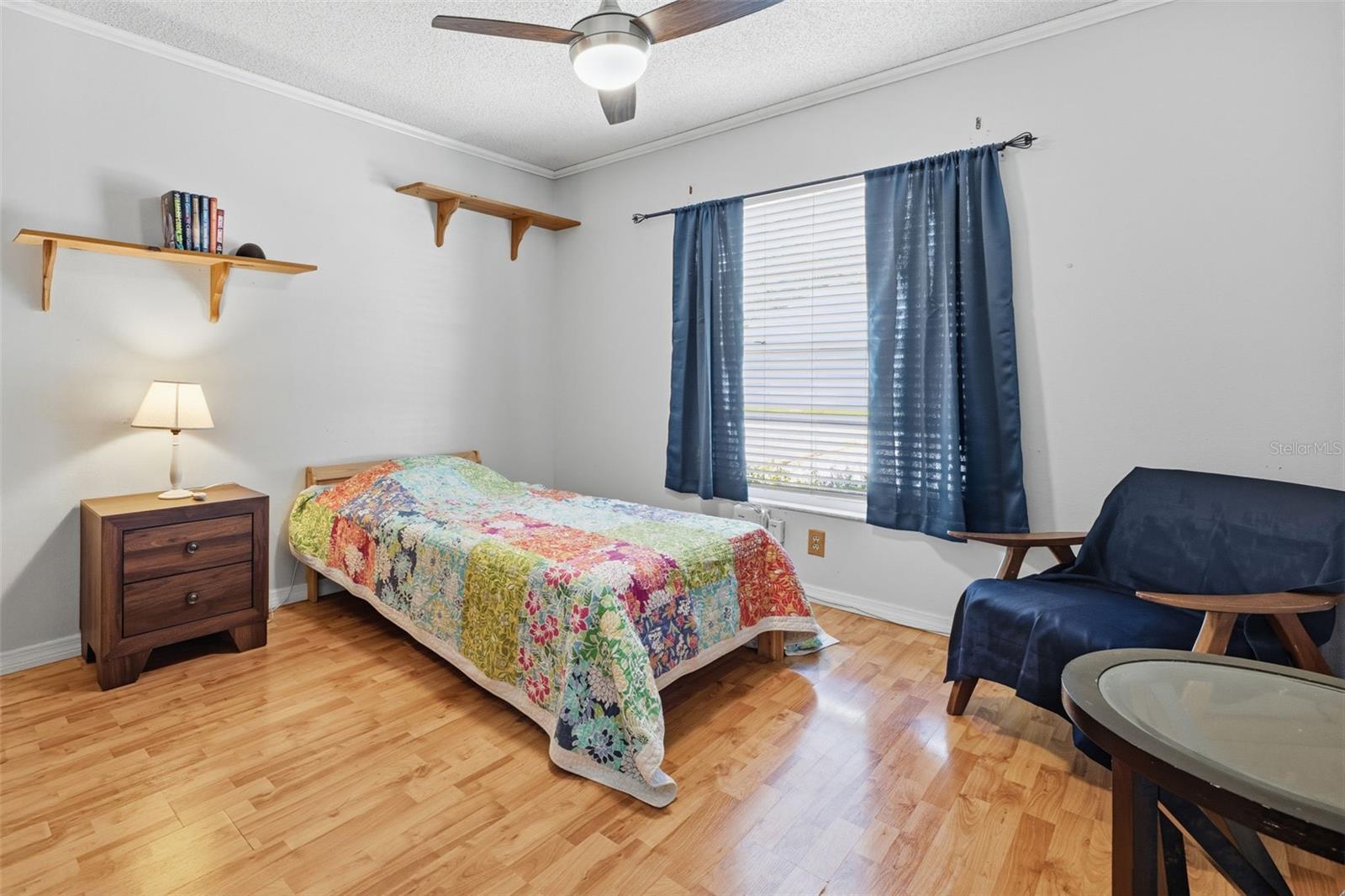 HUNTINGTON BY THE CAMPUS - Residential