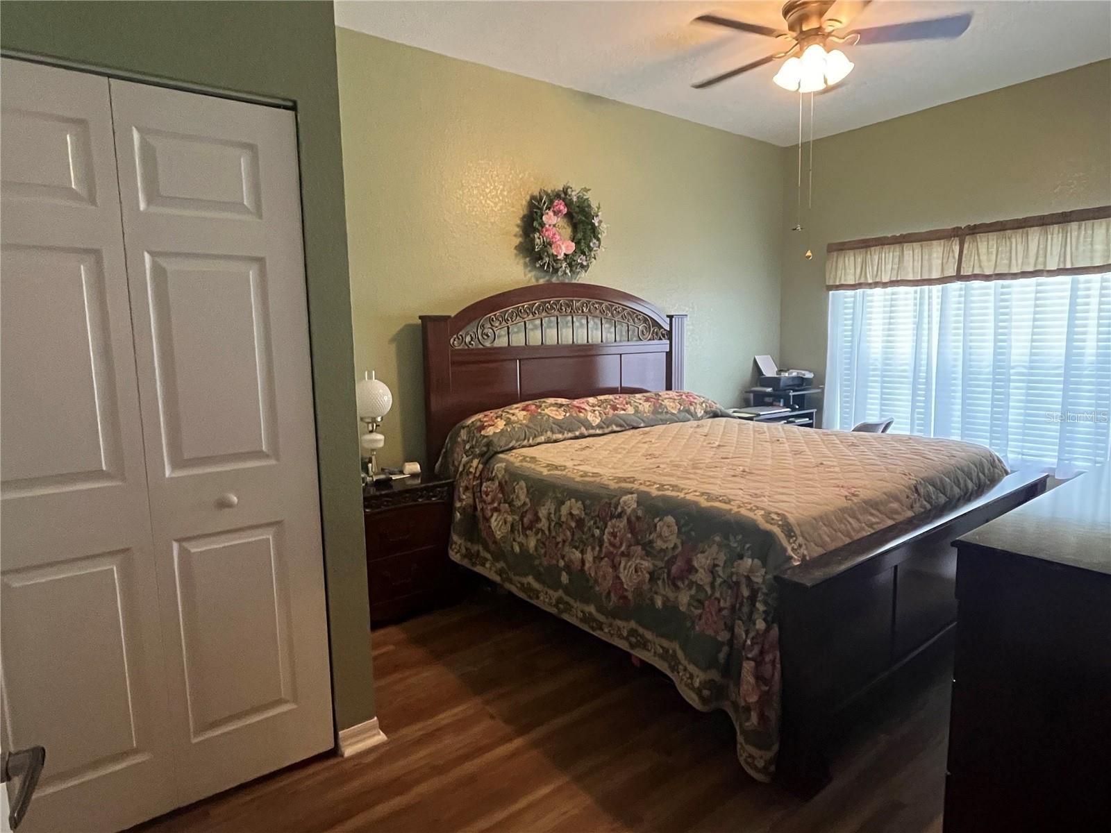 VILLAS AT SEVEN DWARFS LANE CONDO - Residential